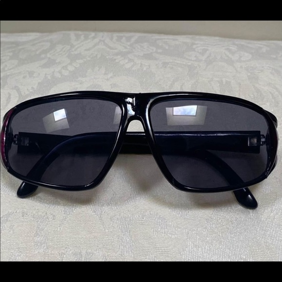 Vintage 90's Black & Pink Wrap-Around Sunglasses | Perfect Condition - Picture 5 of 9